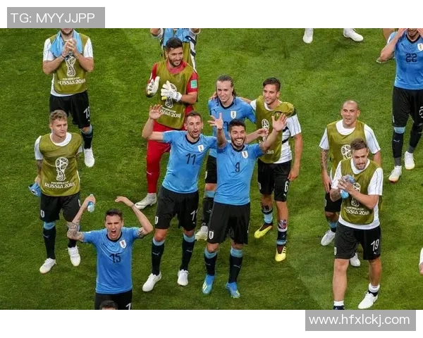 足球明星齐聚一堂精彩瞬间尽在此图展现他们的风采与友谊